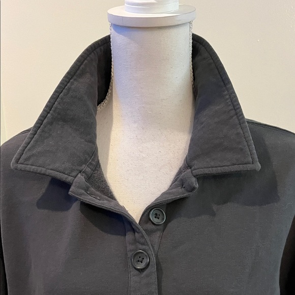 Abercrombie & Fitch Gray Button-Up Sweatshirt - Picture 3 of 11